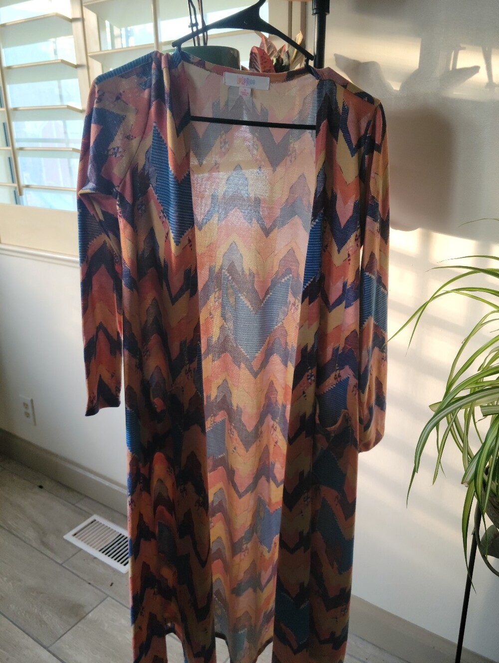 LuLaRoe Chevron Knit Cardigan in Pastel Peach & Soft Blue